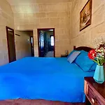 Grotto's Paradise 4*