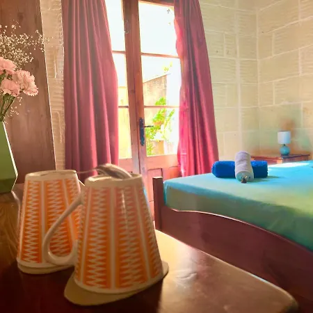 Grotto's Paradise 4* Għarb