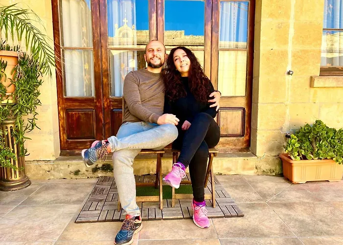 Grotto's Paradise Bed & Breakfast Gharb (Gozo)