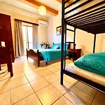 Bed & Breakfast Grotto's Paradise Għarb