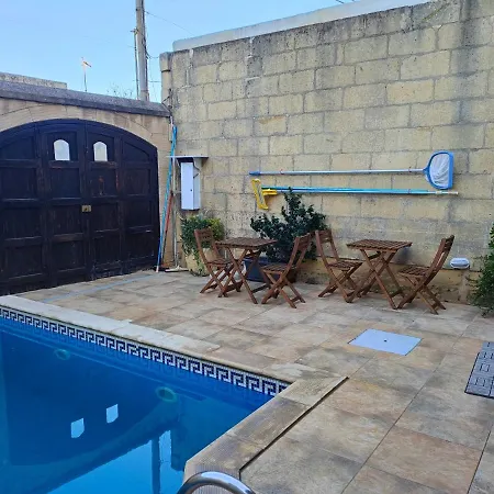 Bed and breakfast Grotto's Paradise Għarb