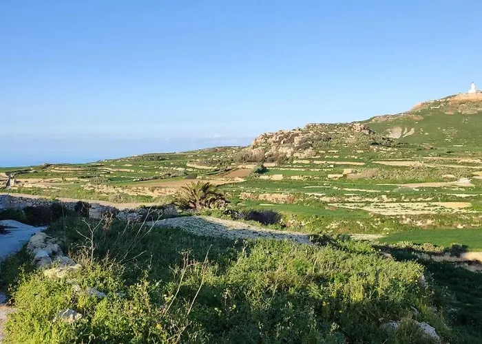 فندق مبيت وإفطار Grotto's Paradise 4*