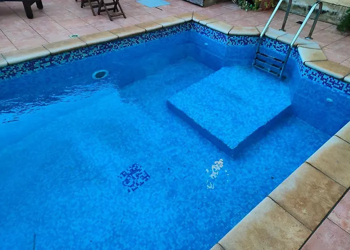 Grotto's Paradise 4* Għarb