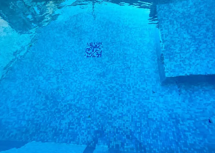 Grotto's Paradise فندق مبيت وإفطار 4*