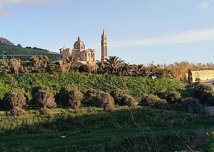 فندق مبيت وإفطار Grotto's Paradise