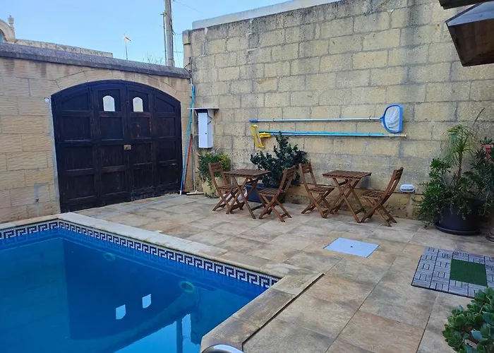 فندق مبيت وإفطار Grotto's Paradise Għarb