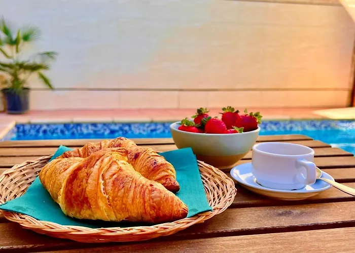 Grotto's Paradise فندق مبيت وإفطار Għarb