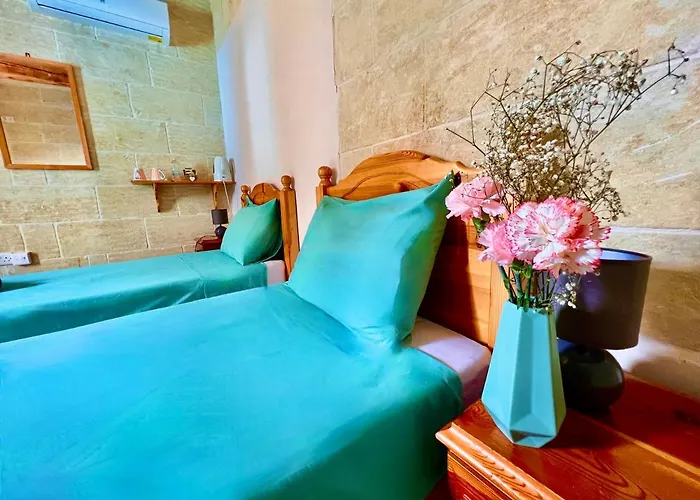 Grotto's Paradise فندق مبيت وإفطار 4*