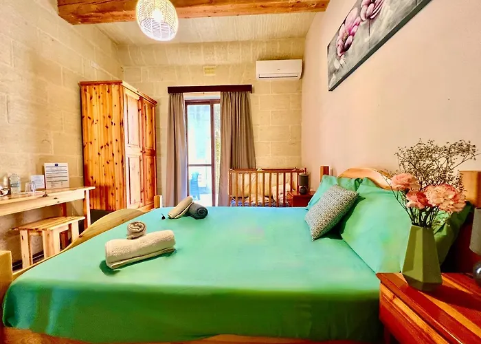 B&B Grotto's Paradise 4*